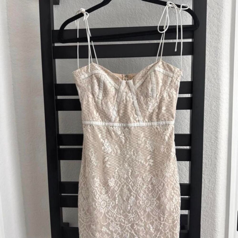 Superdown Women's Cream and White Dress